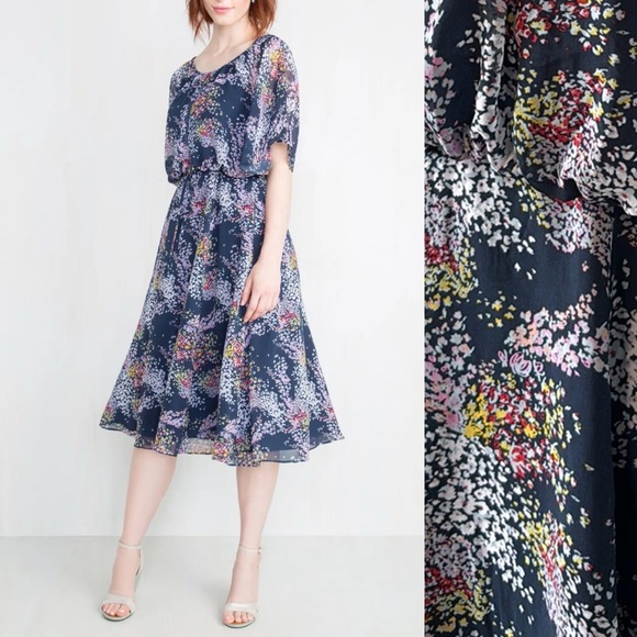Modcloth Dresses & Skirts - ModCloth Midi Dress Floral Flutter Sleeves Sz Small Flowy Boho Formal Pockets